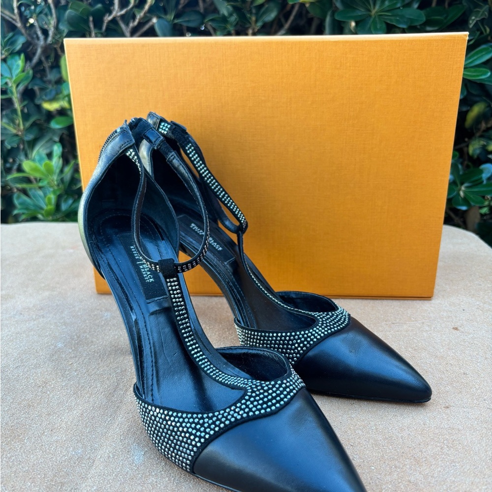 White House Black Market Chic Black and Silver Heels